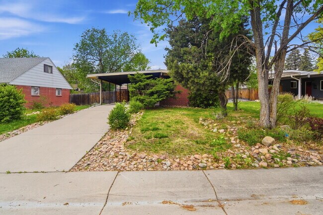 745 Marble St in Broomfield, CO - Building Photo - Building Photo