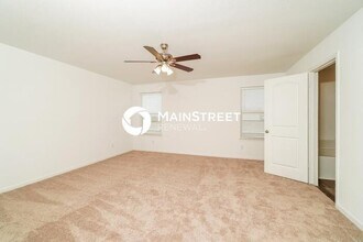 4110 Trail de Paris in Canyon Lake, TX - Building Photo - Building Photo