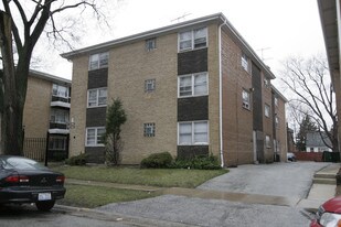 14108 S Tracy Ave in Riverdale, IL - Building Photo