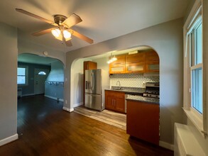 3505 Wilkens Ave in Baltimore, MD - Foto de edificio - Building Photo