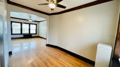 4207 N Linder Ave in Chicago, IL - Building Photo - Building Photo