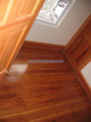 3 Aldie St in Boston, MA - Building Photo