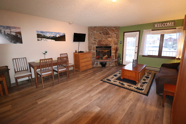 62927 US Hwy 40, Unit #560 in Granby, CO - Foto de edificio - Building Photo