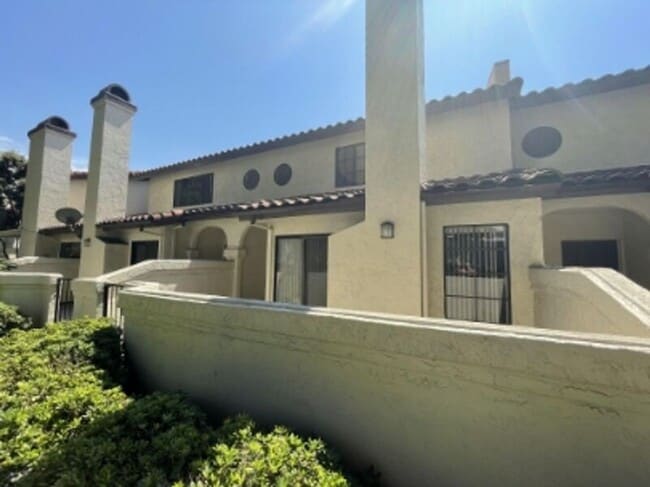 property at 4260 Porte de Palmas