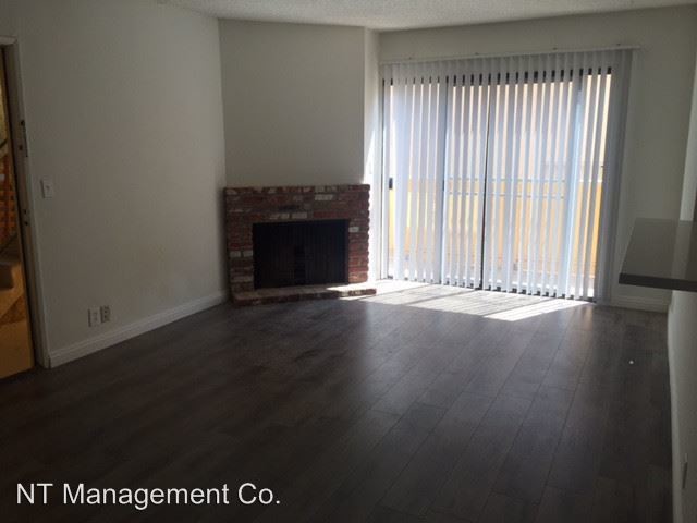 1444 Centinela Ave-Unit -Apt. 4 in Los Angeles, CA - Building Photo - Building Photo