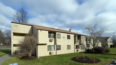 Echo Valley Apartments in West Warwick, RI - Building Photo - Building Photo