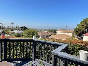 5705 Trinidad Way in San Diego, CA - Building Photo - Building Photo