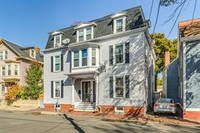 19-21 Pleasant St in Salem, MA - Foto de edificio - Building Photo