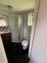 265 Oakland St in Manchester, CT - Building Photo - Building Photo