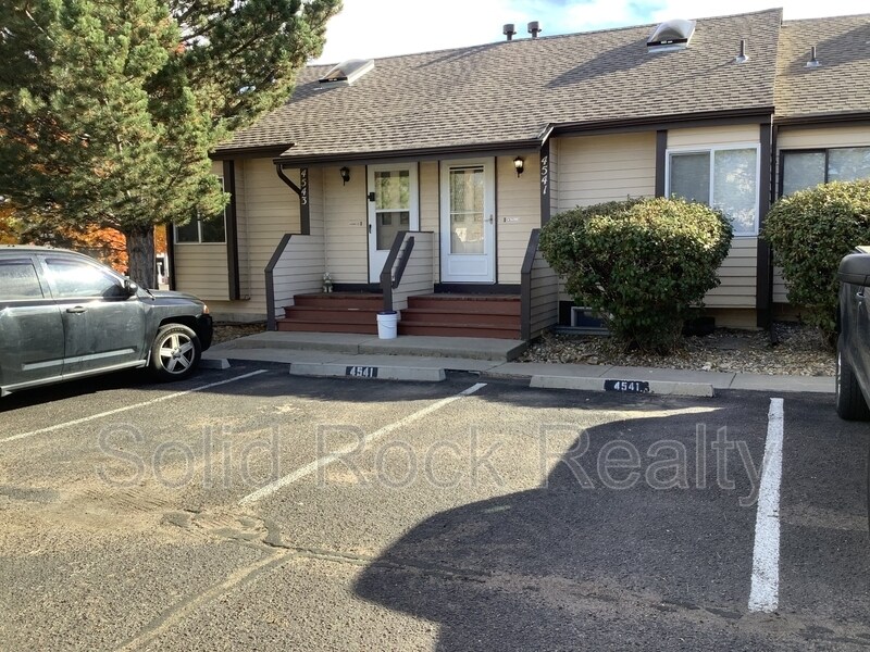 4541 Lamplighter Cir in Colorado Springs, CO - Building Photo