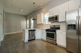 1901 W 21st Pl in Chicago, IL - Building Photo - Building Photo