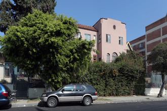 1425 Alvarado Ter in Los Angeles, CA - Building Photo - Building Photo