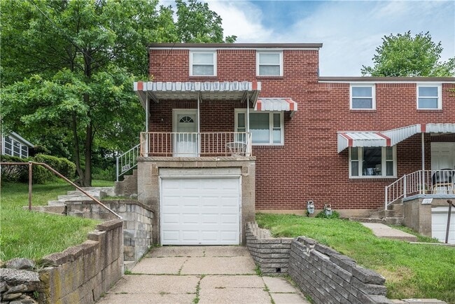925 Ulrich St in Pittsburgh, PA - Building Photo - Building Photo