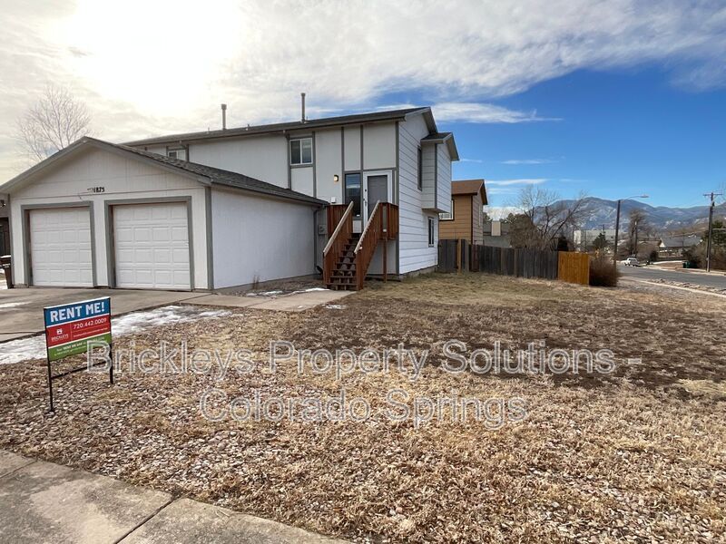 1875 W Yampa St in Colorado Springs, CO - Foto de edificio