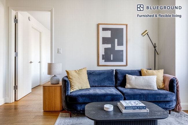 420 E 54th St in New York, NY - Building Photo - Building Photo