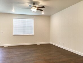 2997 E S Village Dr in Layton, UT - Building Photo - Building Photo