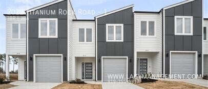 2012 Titanium Rock Rd in Durham, NC - Building Photo
