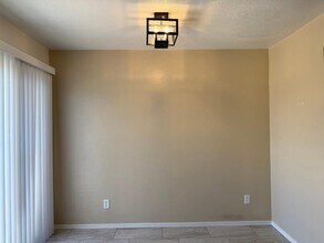 5704 E Aire Libre Ave in Scottsdale, AZ - Building Photo - Building Photo