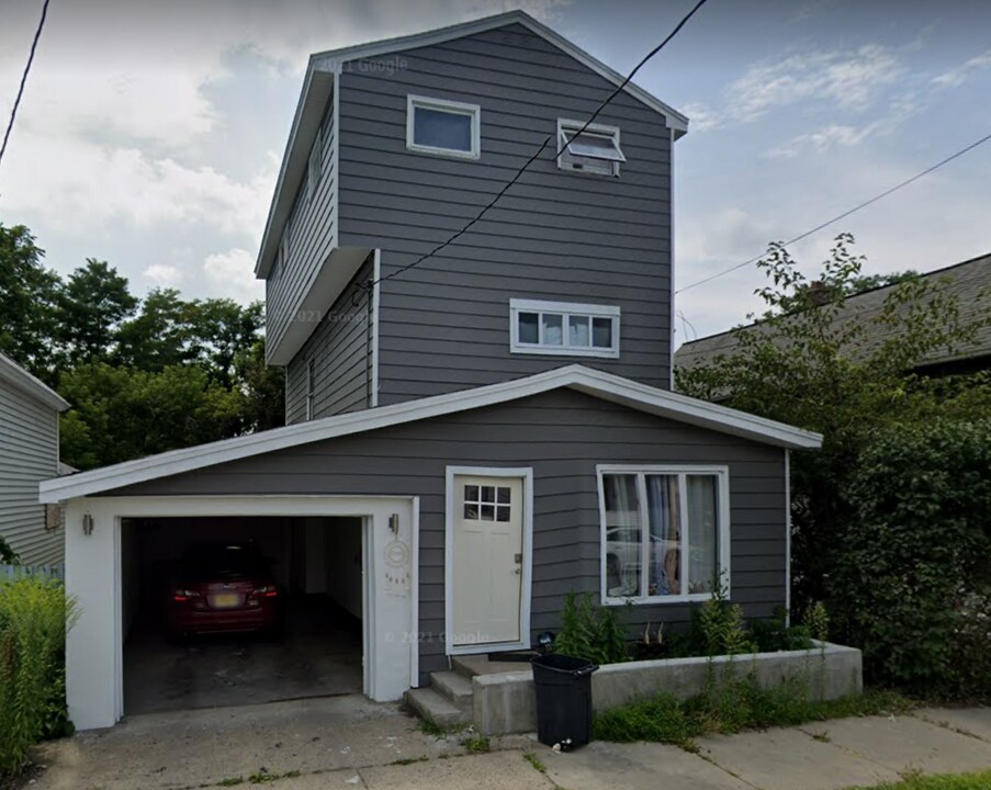 1346 10th Ave in Schenectady, NY - Building Photo
