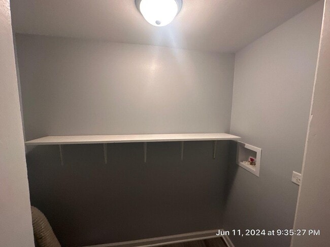 618 Meadow Ave in Rockdale, IL - Building Photo - Building Photo