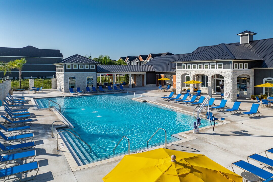 The Retreat at Stuart Crossing in Bartow, FL - Building Photo