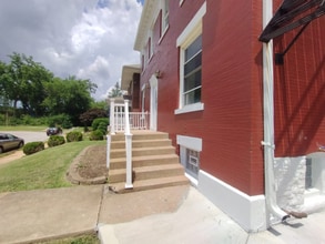 14 Parkland Pl in St. Louis, MO - Foto de edificio - Building Photo