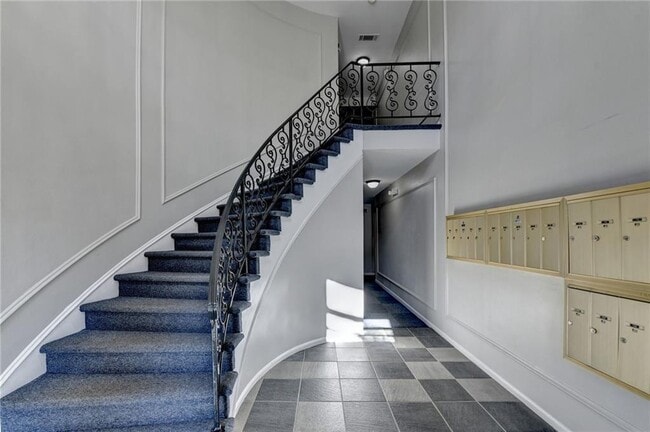 3650 Ashford Dunwoody Rd NE in Atlanta, GA - Building Photo - Building Photo