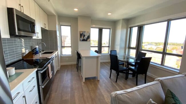 One Chestnut Place in Quincy, MA - Building Photo - Building Photo