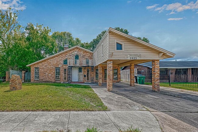 property at 2823 Trail Lake Dr
