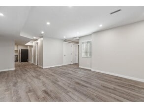 8118-153A 153a St in Surrey, BC - Building Photo - Building Photo