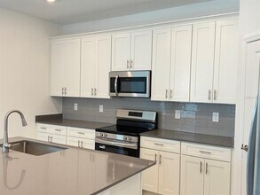 4271 Curacao Pl in Kissimmee, FL - Building Photo - Building Photo