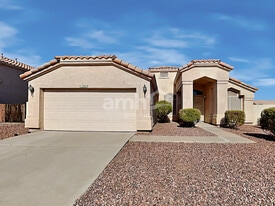 5501 N 103rd Dr in Glendale, AZ - Building Photo