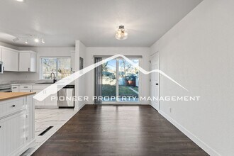 1727 Querida Dr in Colorado Springs, CO - Building Photo - Building Photo