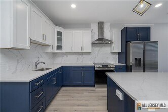 202 W 7th St in Plainfield, NJ - Building Photo - Building Photo