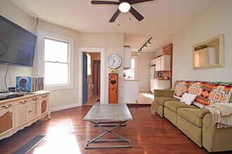 407 Ada St-Unit -407A in Cincinnati, OH - Building Photo - Building Photo