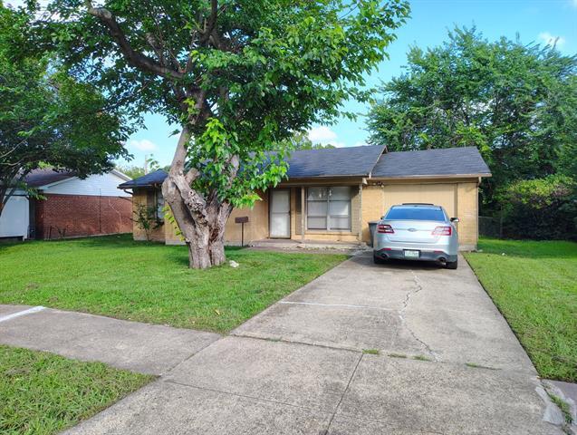 3722 Lisa Ln in Mesquite, TX - Building Photo - Building Photo