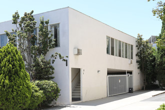 1827 Parnell Ave in Los Angeles, CA - Building Photo - Building Photo