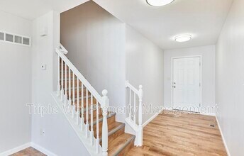 152 Waterside Crossing Dr in St. Peters, MO - Building Photo - Building Photo