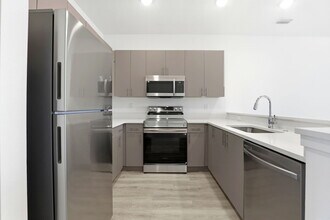 Venture Apartments in St. Cloud, FL - Foto de edificio - Building Photo