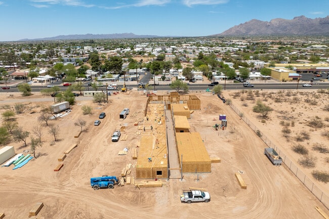 Sequoia Transitional Apartments in Tucson, AZ - Building Photo - Building Photo