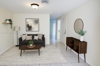 14116 SW 260th St in Homestead, FL - Building Photo - Building Photo