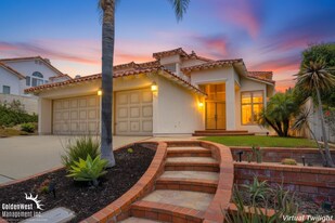 12457 Mona Lisa St in San Diego, CA - Building Photo