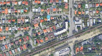 2221 SW 26th Ln in Miami, FL - Building Photo - Building Photo