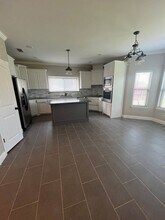 7009 McLeod Dr in Abilene, TX - Building Photo - Building Photo