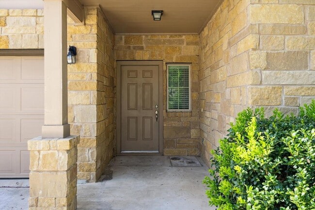 252 Santa Maria St in Georgetown, TX - Building Photo - Building Photo