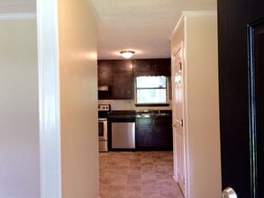 846 Raintree Way SE in Conyers, GA - Foto de edificio - Building Photo