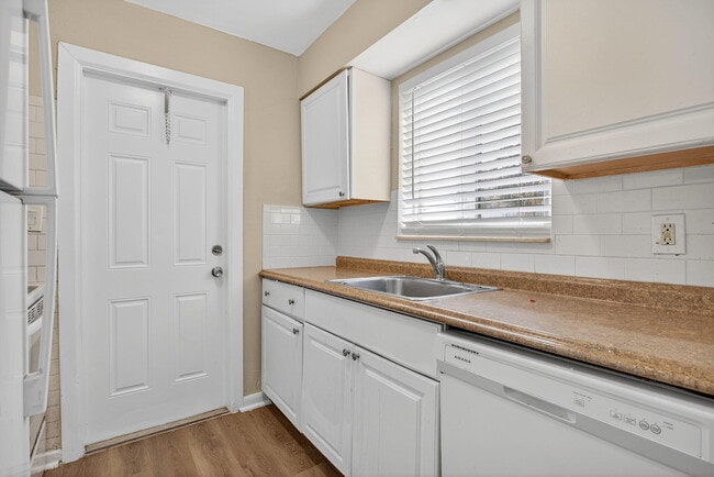 3201 NE 7th Ave in Pompano Beach, FL - Building Photo - Building Photo