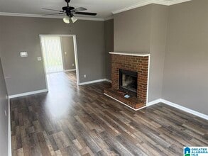 229 Laurel Cir in Pelham, AL - Building Photo - Building Photo