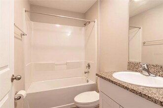 5543 Arlington River Dr. in Lakeland, FL - Building Photo - Building Photo