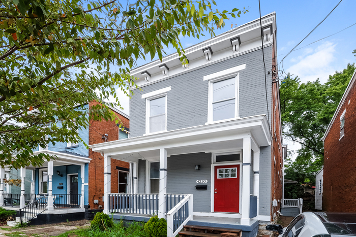 4210 Colerain Ave in Cincinnati, OH - Building Photo